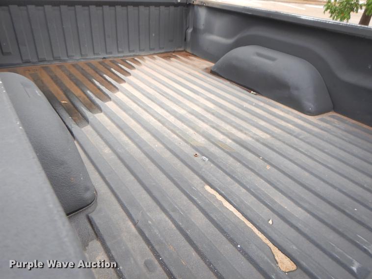 image for item EK9613 2000 Dodge Dakota Club Cab pickup truck
