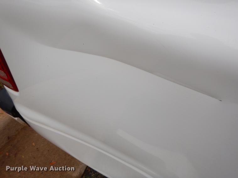 image for item EK9613 2000 Dodge Dakota Club Cab pickup truck