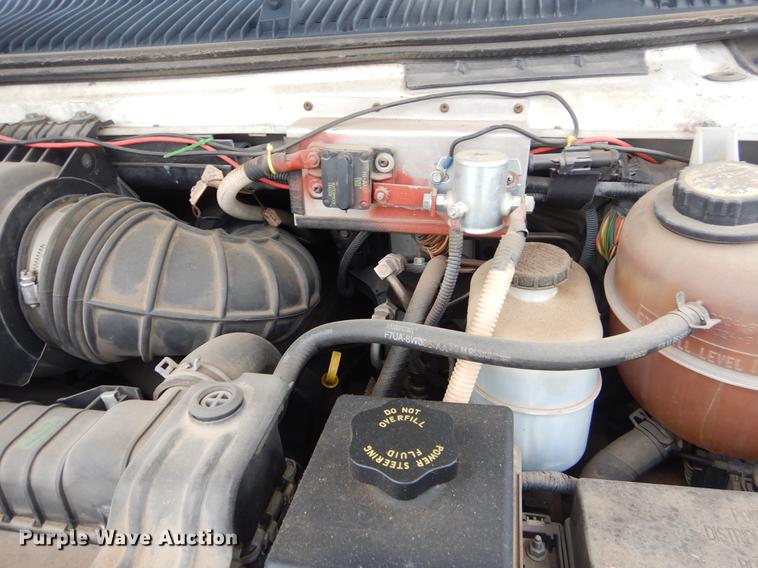 image for item EK9617 2003 Ford Econoline E450 shuttle bus