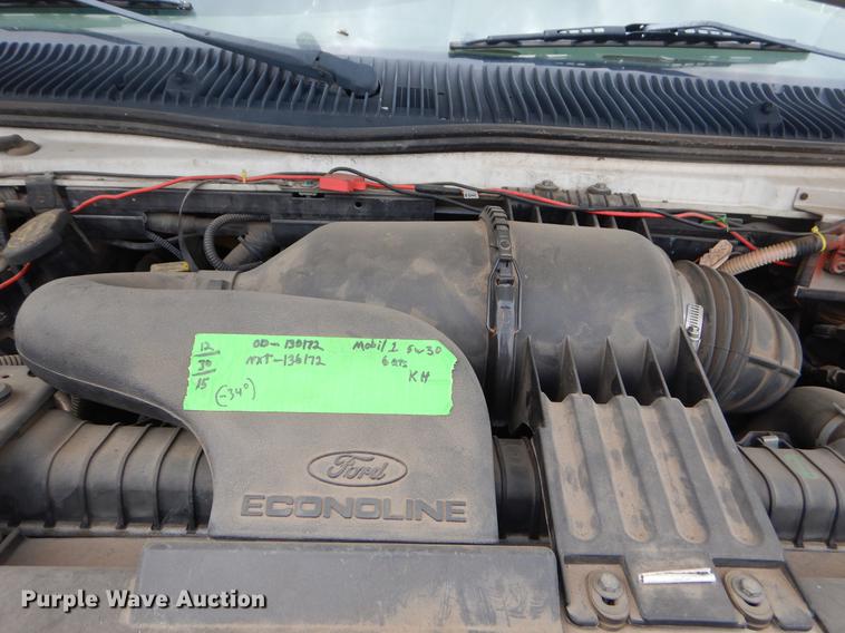 image for item EK9617 2003 Ford Econoline E450 shuttle bus