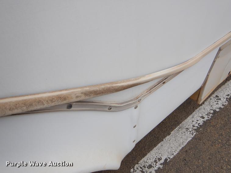 image for item EK9617 2003 Ford Econoline E450 shuttle bus