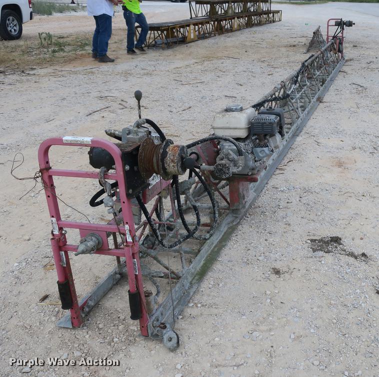 image for item EO9323 Razorback screed