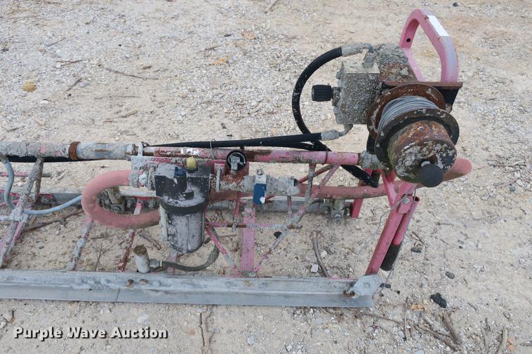 image for item EO9323 Razorback screed