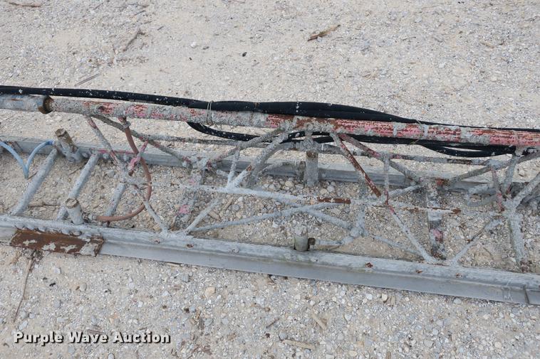 image for item EO9323 Razorback screed