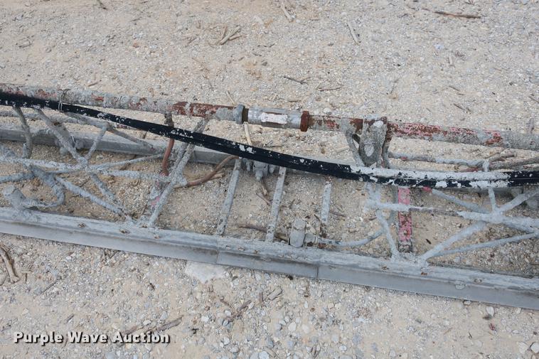 image for item EO9323 Razorback screed