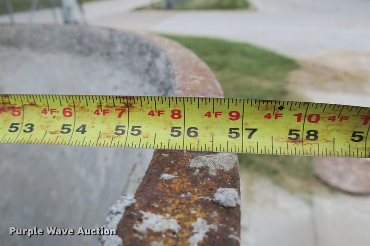 image for item EO9324 Concrete bucket