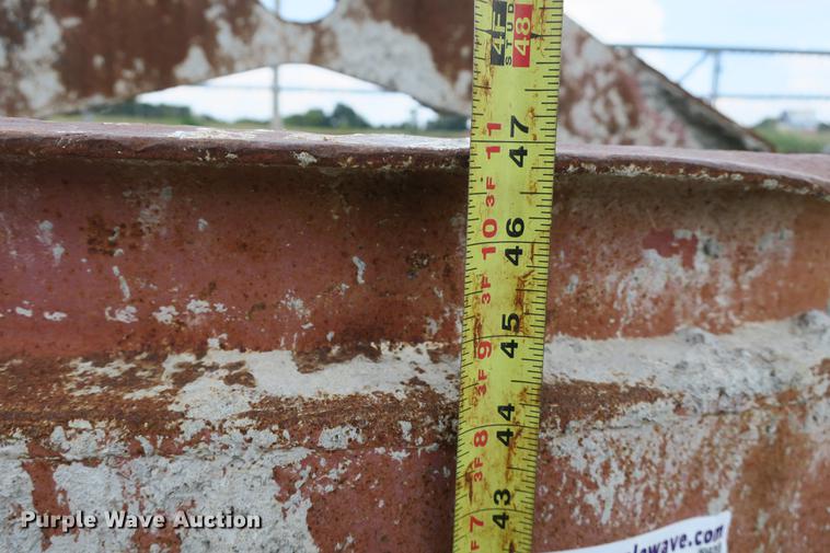 image for item EO9325 Concrete bucket