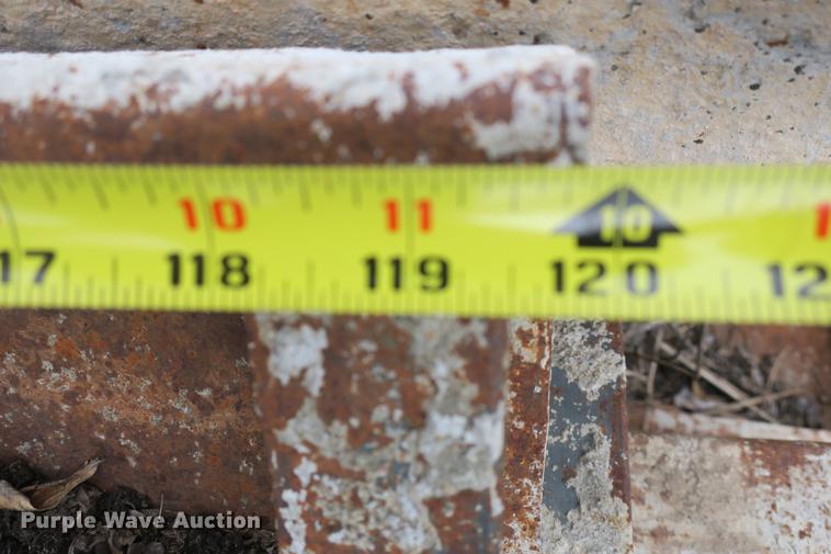 image for item EO9327 Concrete forms and pins