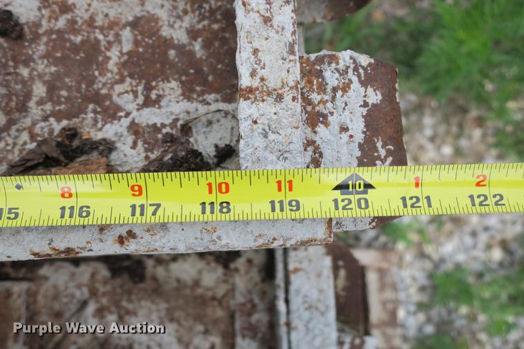 image for item EO9327 Concrete forms and pins