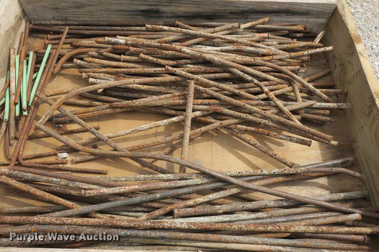 image for item EO9327 Concrete forms and pins