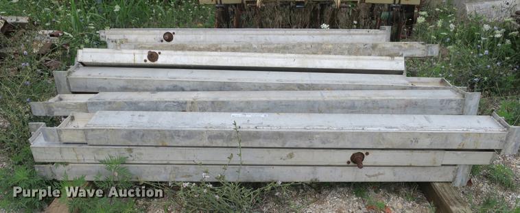 image for item EO9328 Approximately 21 aluminum spreader bars