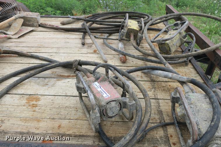 image for item EO9329 Concrete tools