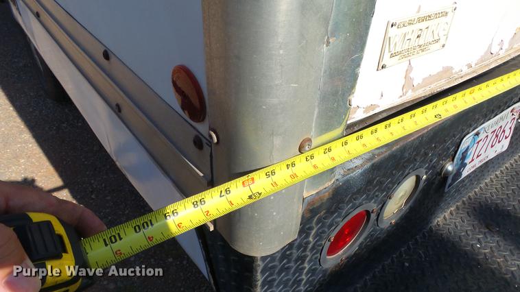 image for item ER9546 2002 Ford Econoline E350 box van