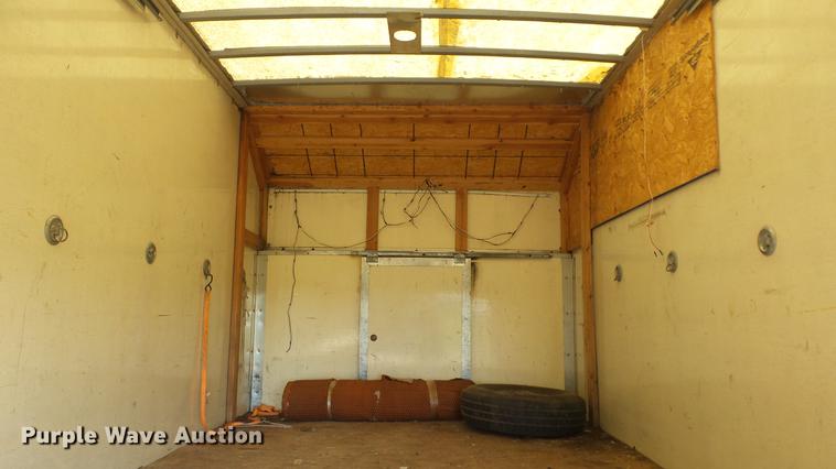 image for item ER9546 2002 Ford Econoline E350 box van