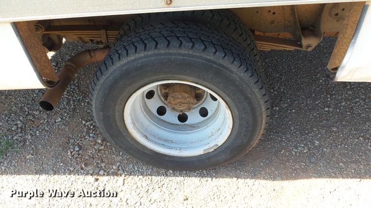 image for item ER9546 2002 Ford Econoline E350 box van