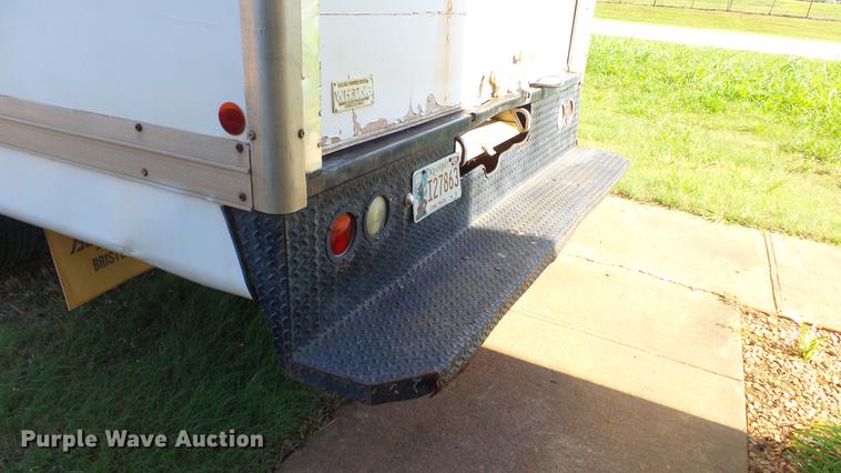 image for item ER9546 2002 Ford Econoline E350 box van