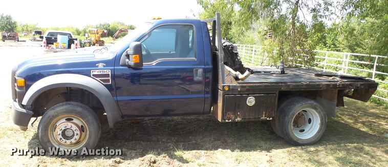 image for item ET9341 2008 Ford F450 Super Duty flatbed truck