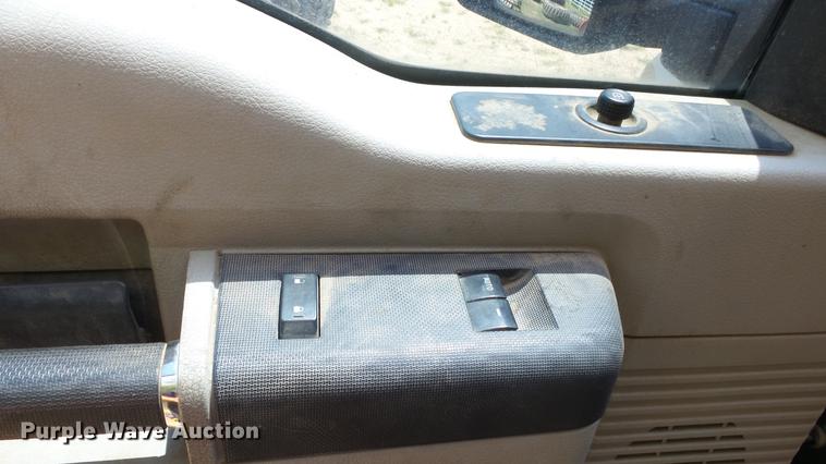 image for item ET9341 2008 Ford F450 Super Duty flatbed truck