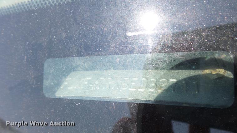 image for item ET9341 2008 Ford F450 Super Duty flatbed truck