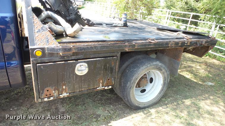 image for item ET9341 2008 Ford F450 Super Duty flatbed truck