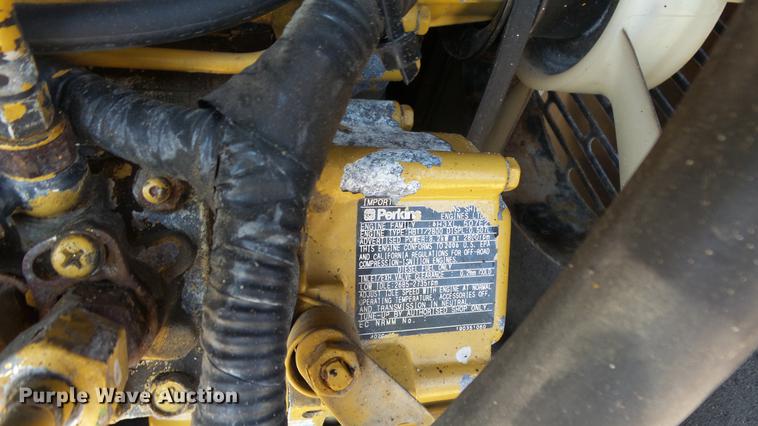 image for item ET9345 2002 International 4900 Crew Cab dump truck