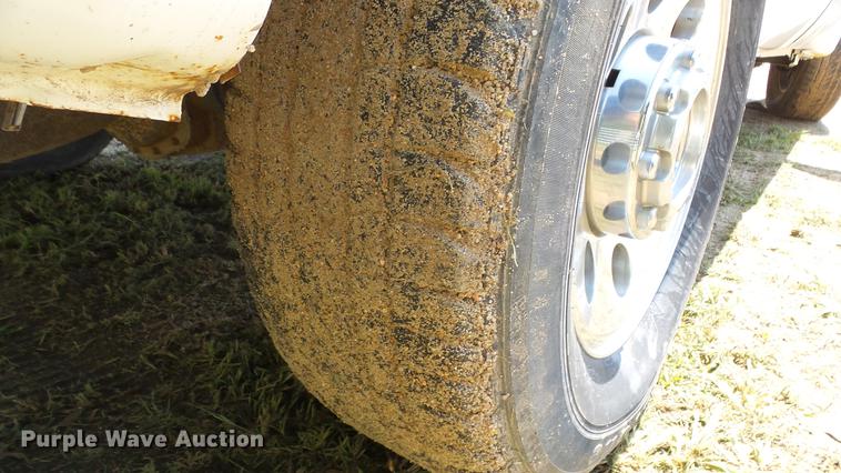 image for item ET9346 2006 Ford F250 Super Duty pickup truck