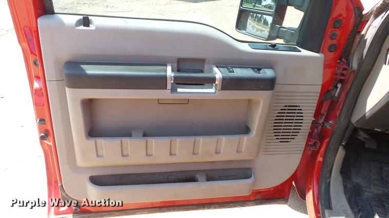 image for item ET9347 2009 Ford F250 Super Duty SuperCab pickup truck