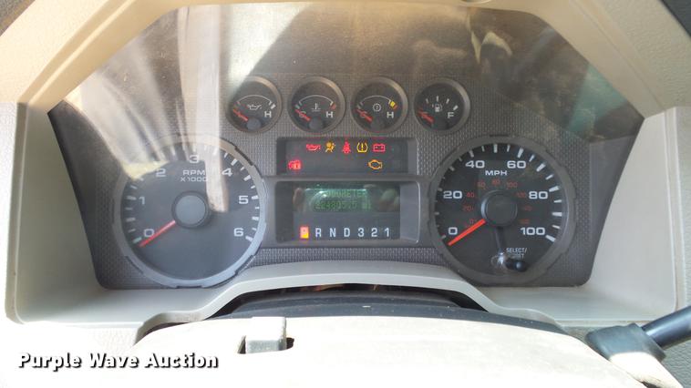 image for item ET9347 2009 Ford F250 Super Duty SuperCab pickup truck