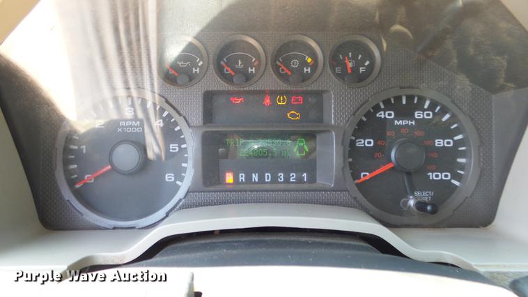 image for item ET9347 2009 Ford F250 Super Duty SuperCab pickup truck