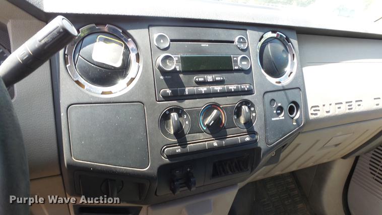 image for item ET9347 2009 Ford F250 Super Duty SuperCab pickup truck