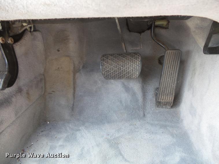 image for item EV9017 1992 Mercedes Benz 500SL convertible