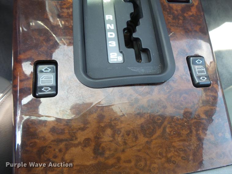 image for item EV9017 1992 Mercedes Benz 500SL convertible