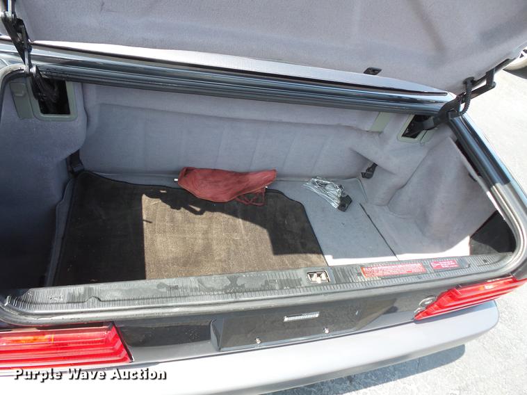image for item EV9017 1992 Mercedes Benz 500SL convertible