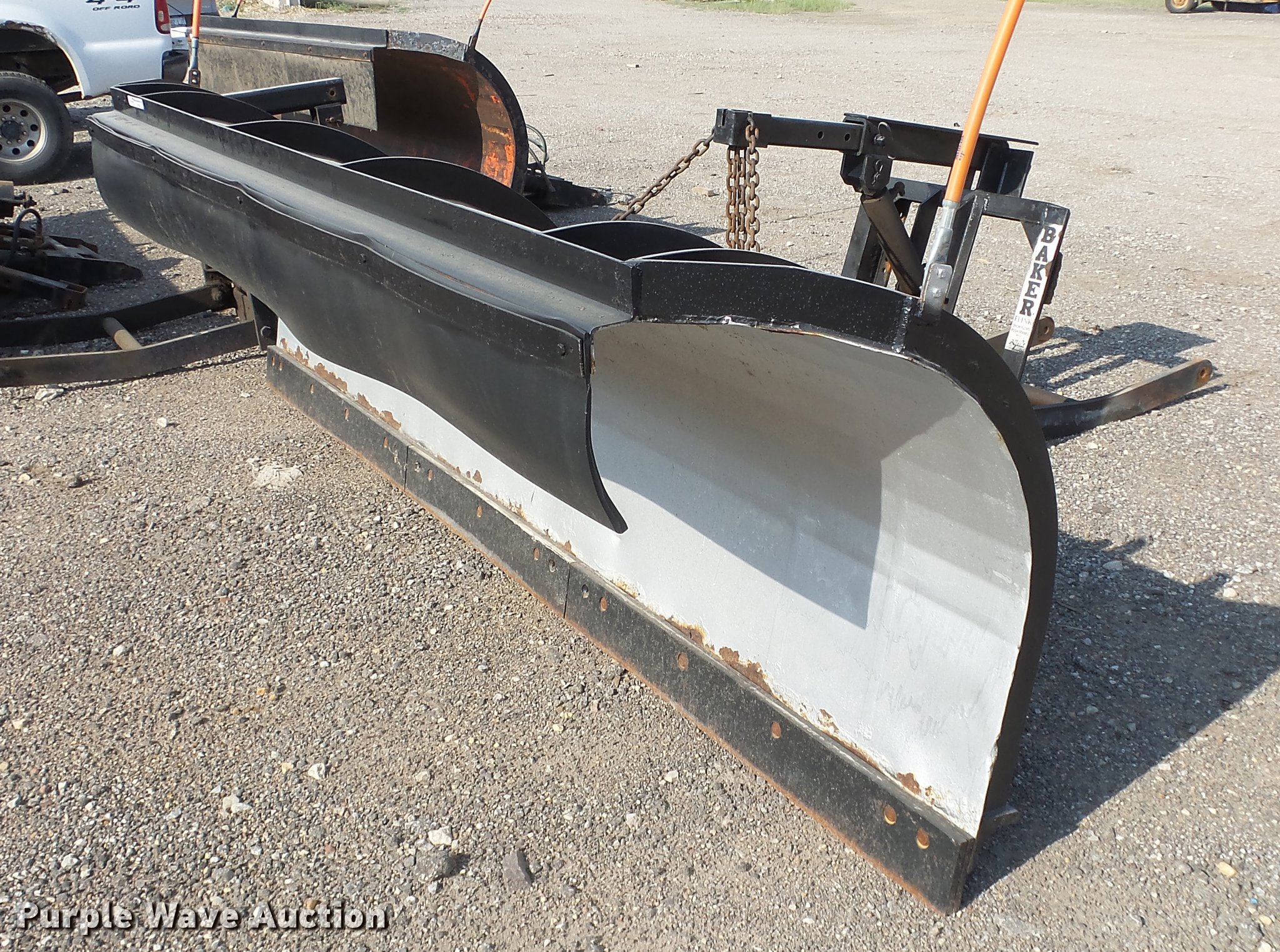Flink snow plow in Wichita, KS Item EF9208 sold Purple Wave