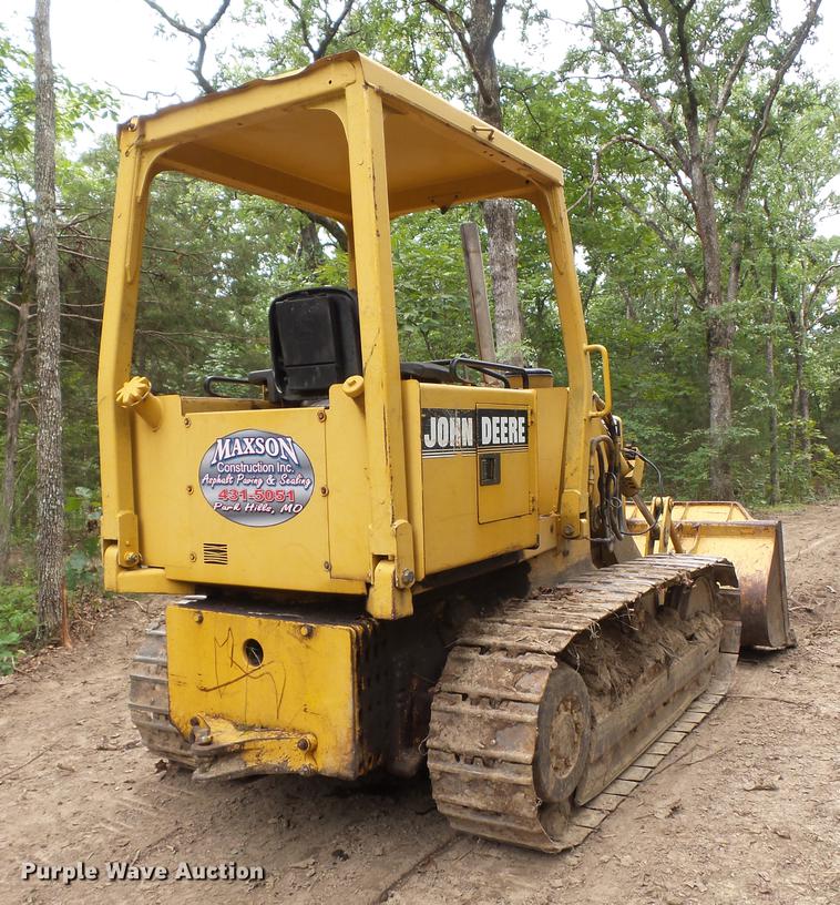 image for item DB7084 2001 John Deere 555G Series IV track loader