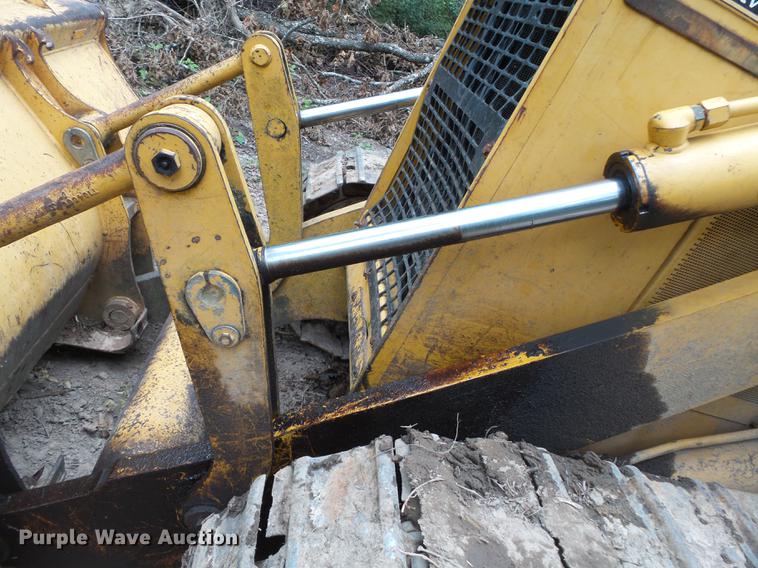 image for item DB7084 2001 John Deere 555G Series IV track loader