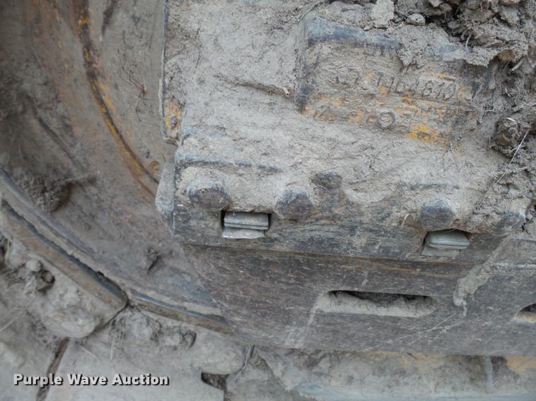 image for item DB7084 2001 John Deere 555G Series IV track loader
