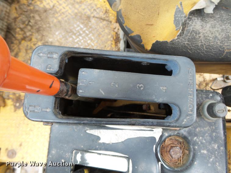 image for item DB7084 2001 John Deere 555G Series IV track loader