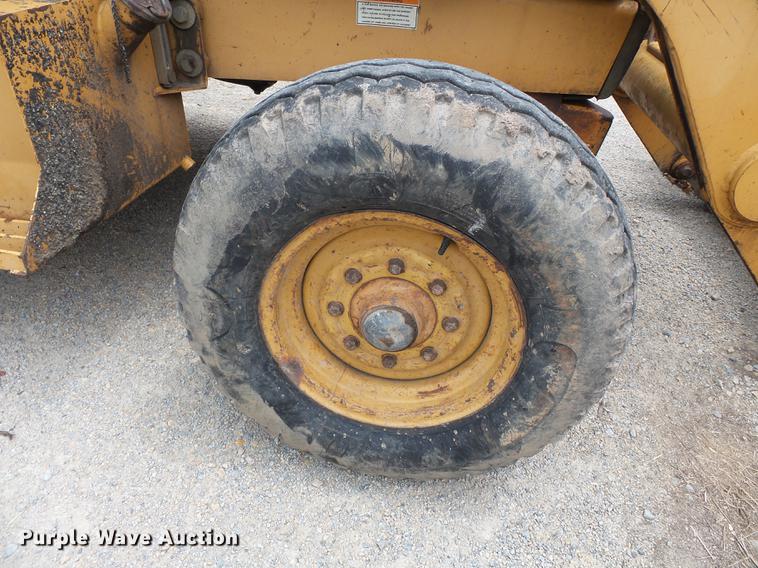 image for item DB7085 1997 Case 580L backhoe