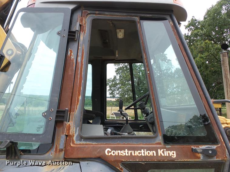 image for item DB7085 1997 Case 580L backhoe