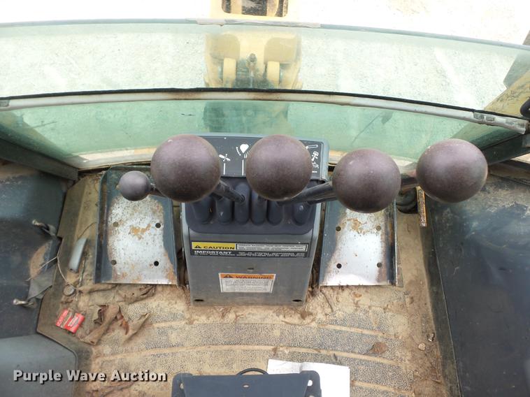 image for item DB7085 1997 Case 580L backhoe