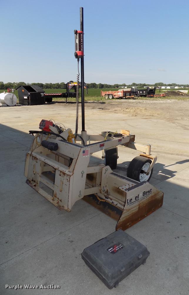 image for item DB8671 Level Best PL84 laser grading box