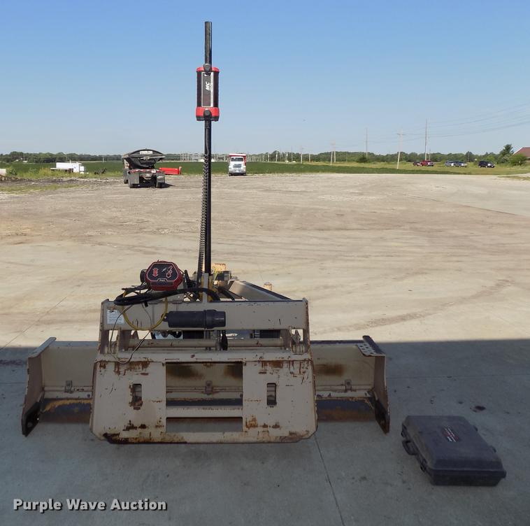 image for item DB8671 Level Best PL84 laser grading box