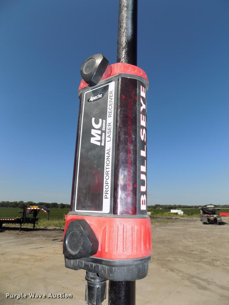 image for item DB8671 Level Best PL84 laser grading box