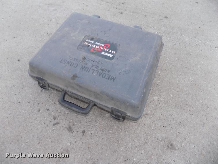 image for item DB8671 Level Best PL84 laser grading box