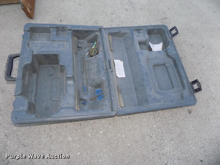 image for item DB8671 Level Best PL84 laser grading box