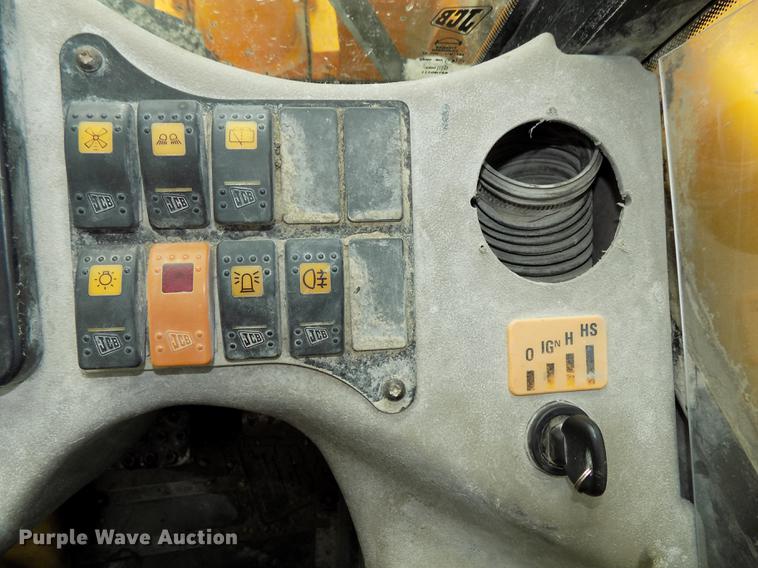 image for item DB8675 2001 JCB 520 telehandler