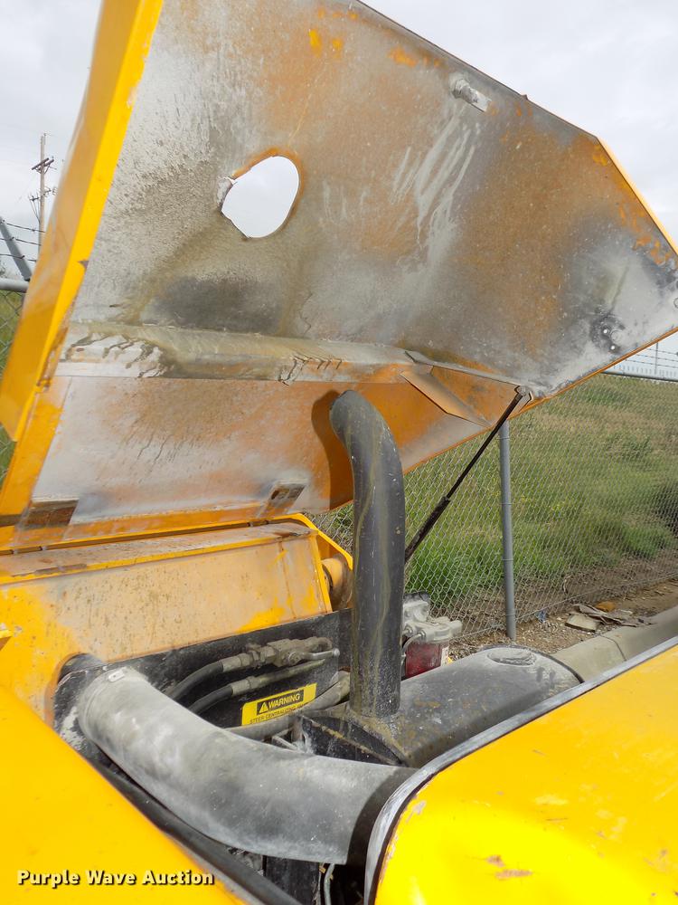 image for item DB8675 2001 JCB 520 telehandler