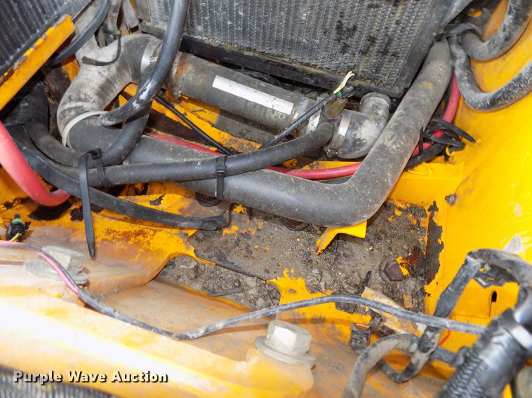 image for item DB8675 2001 JCB 520 telehandler