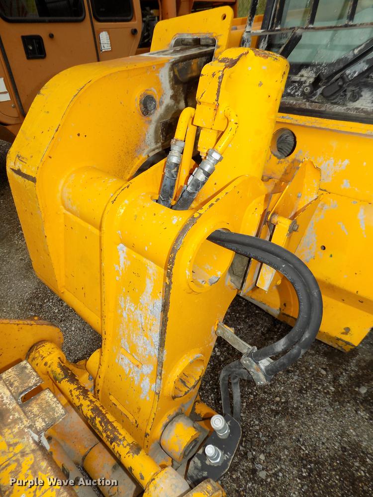 image for item DB8675 2001 JCB 520 telehandler